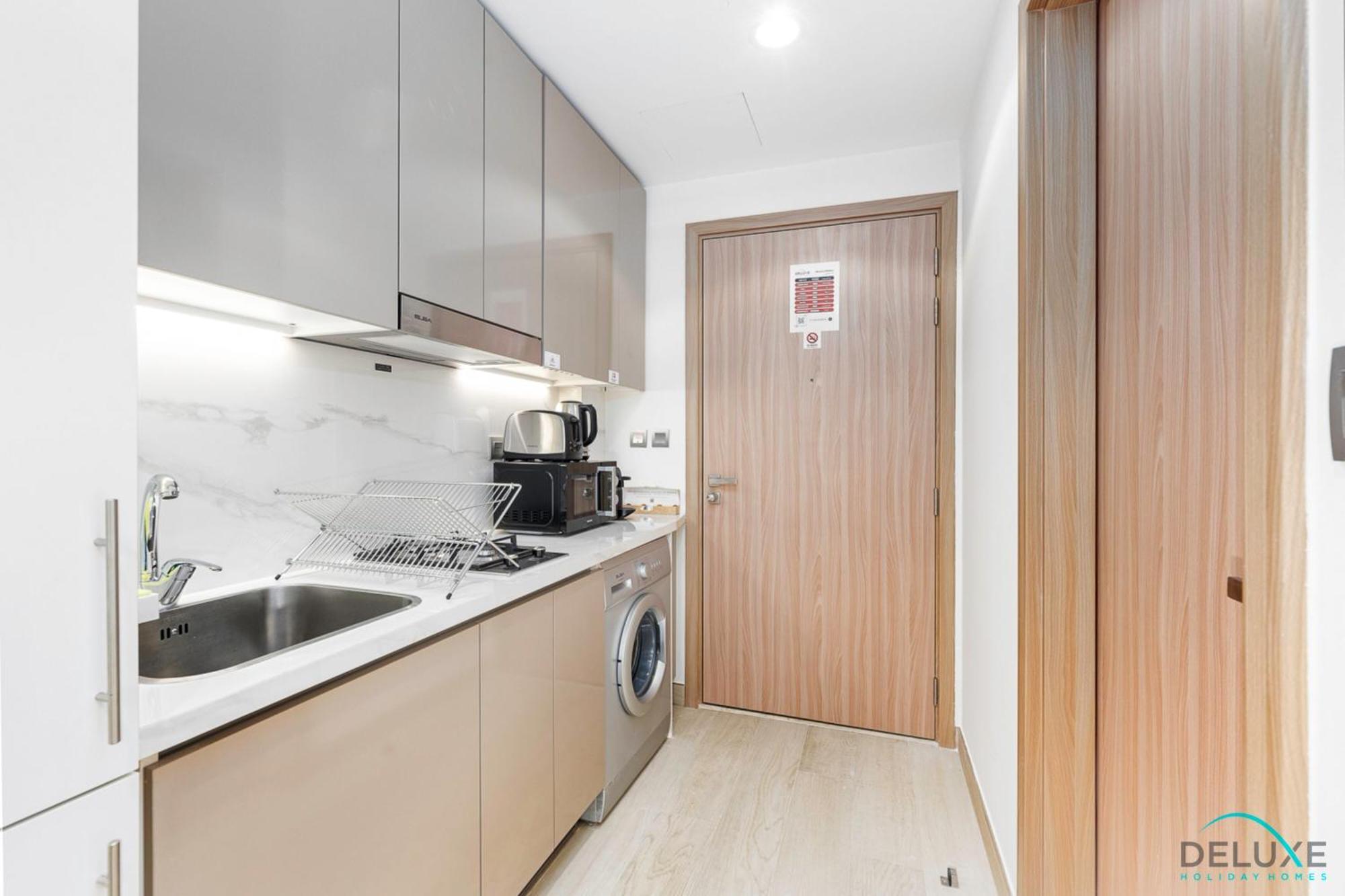 Apartment Snug At Azizi Riviera, Al Merkadh By Deluxe Homes
