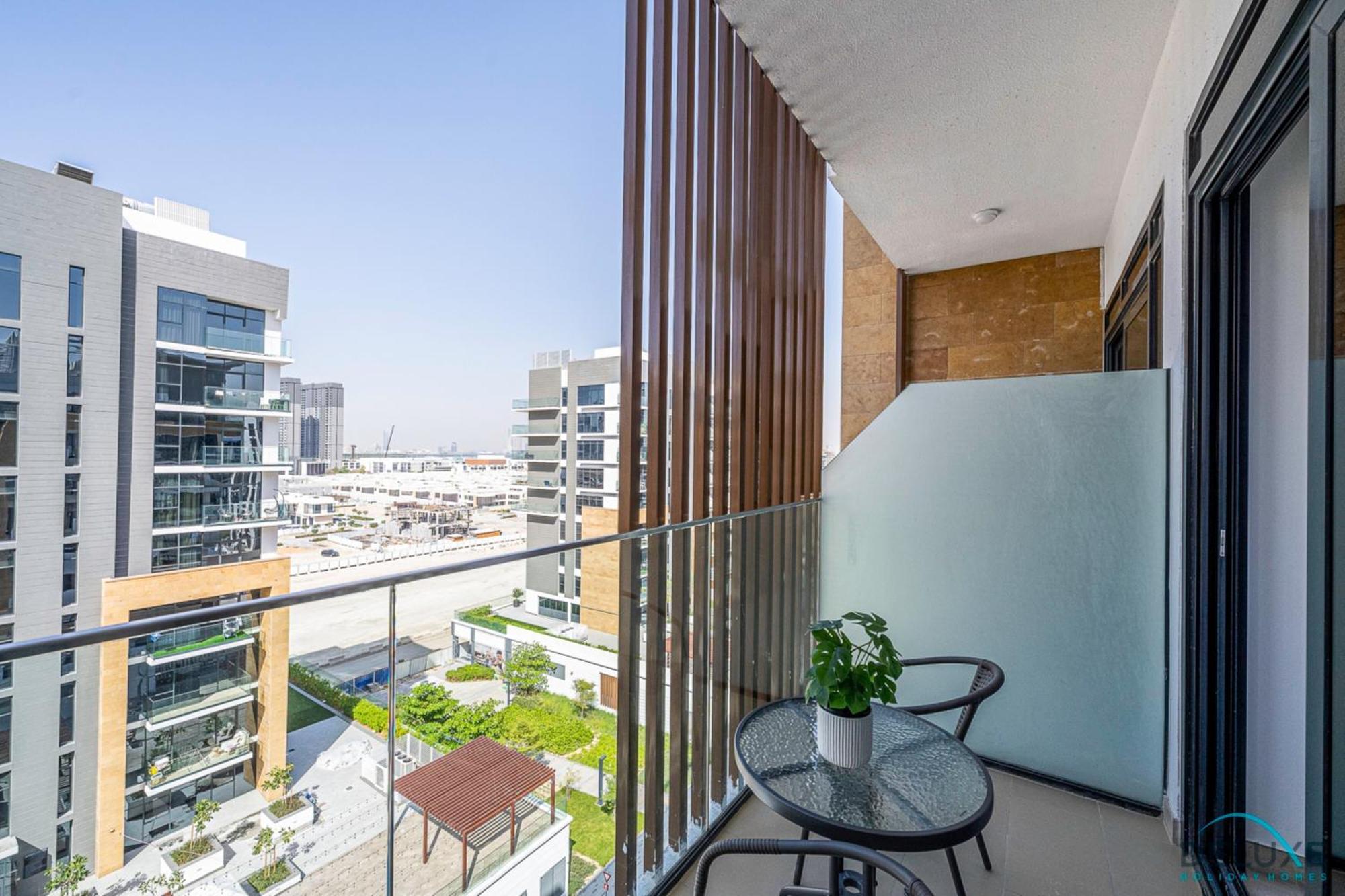 Snug At Azizi Riviera, Al Merkadh By Deluxe Homes * Dubai