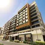 Snug Studio Apartment At Azizi Riviera, Al Merkadh By Deluxe Holiday Homes