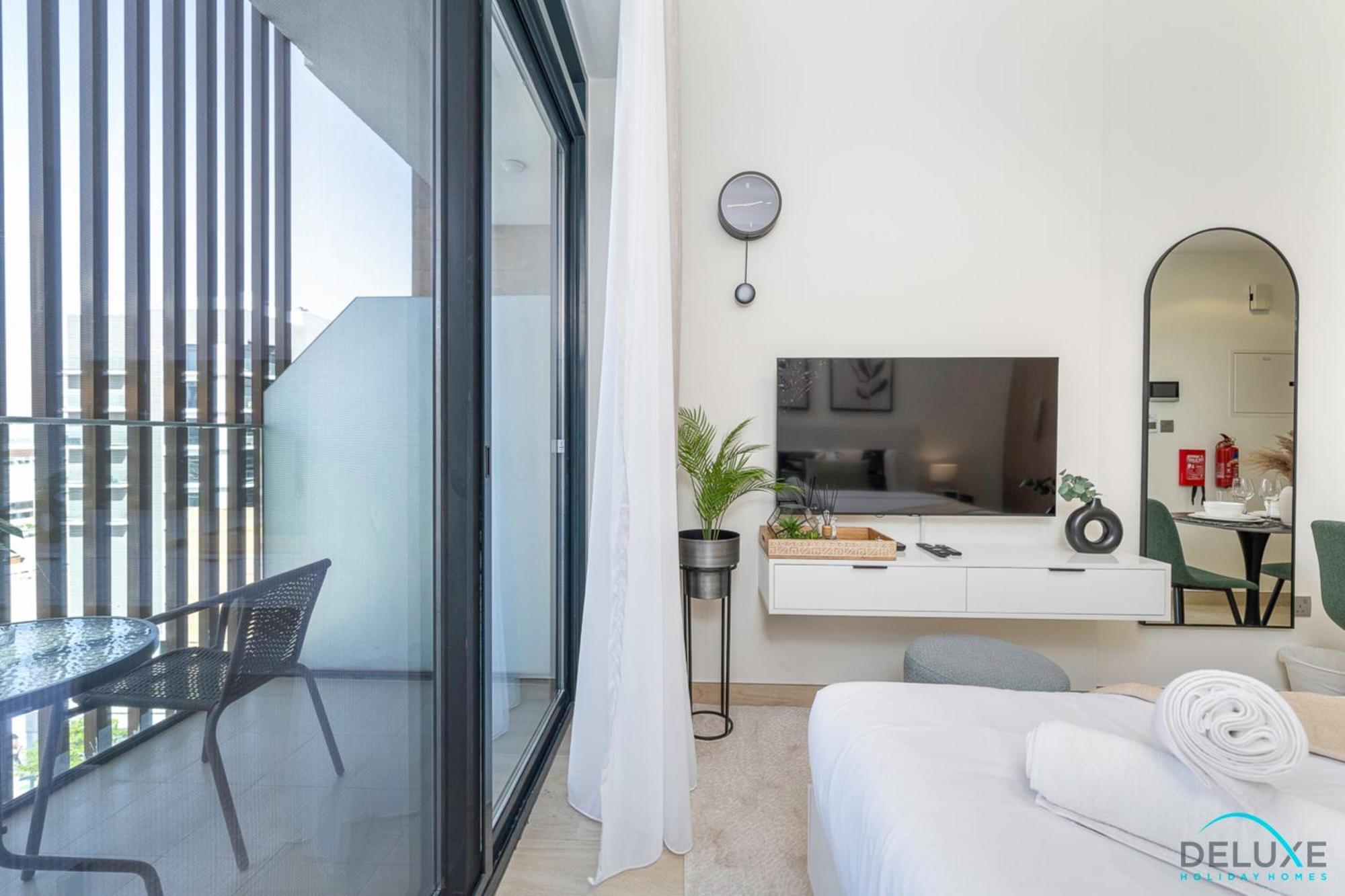 Snug At Azizi Riviera, Al Merkadh By Deluxe Homes Apartment *
